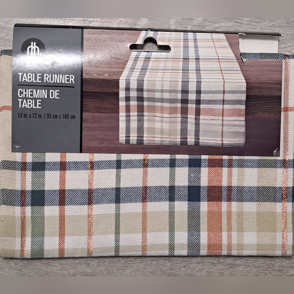 Brand New Fall/Autumn/ Thanksgiving Plaid Table Runner - Cream, Red, Blue